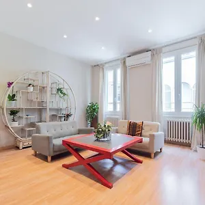 Egidio Apartment